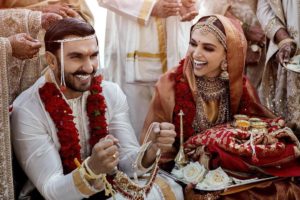 deepika-padukone-sindhi-wedding-dress