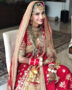 sonam-kapoor-jewellery