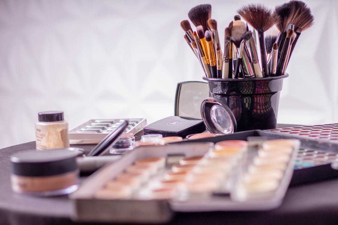 Perfect Makeup Products That You Should Gift Your Lady Love