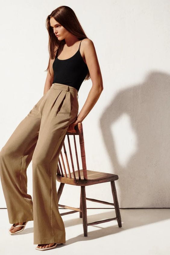 Wide Leg Pants Outfits - Latest Fashion Trends For Women