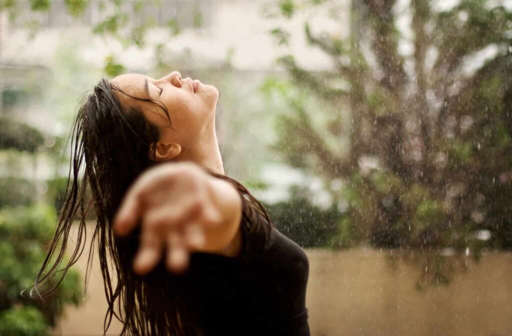 8 Monsoon Hair Care Tips: How To Make The Most of Monsoon
