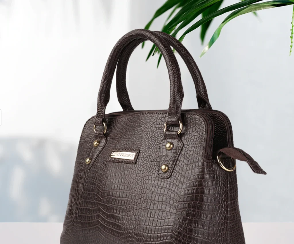 Buy Exotic Women Gold Sling Bag Gold Online @ Best Price in India |  Flipkart.com