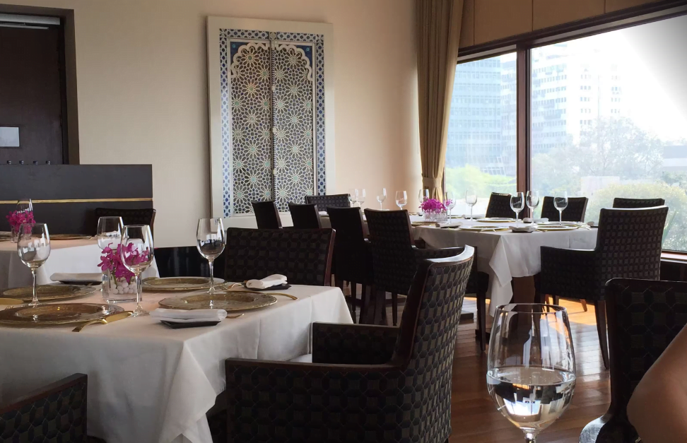 13. Ziya, The Oberoi Mumbai, Nariman Point - Romantic Restaurants in Mumbai