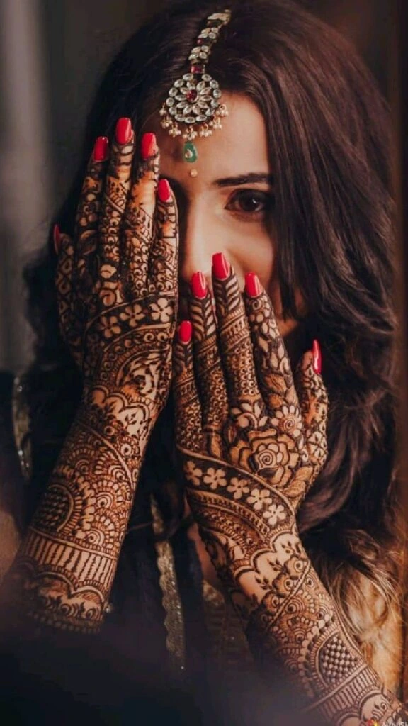 Top 20 Stunning Mehndi Designs for Brides to Try