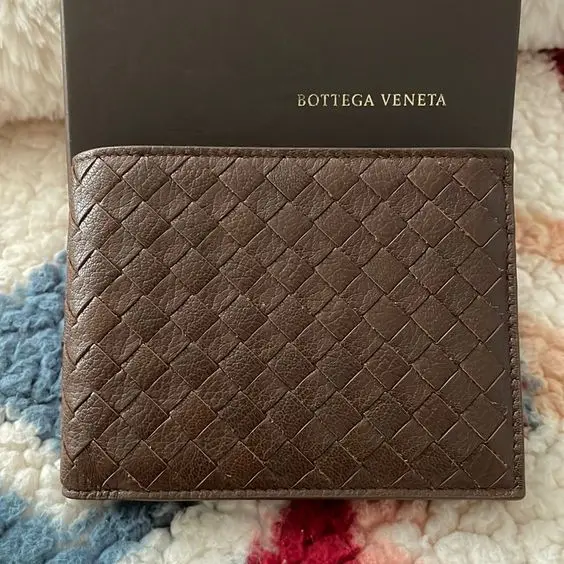 13. Bottega Veneta 13. Bottega Veneta wallet