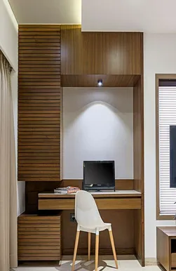 Study Tables for College Student