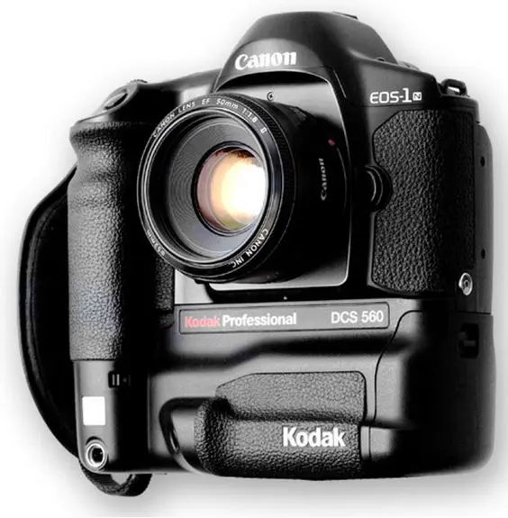 Kodak DCS 100  - Most Expensive Cameras In The World