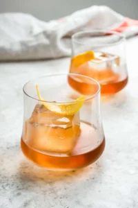 Rum Old Fashioned - Cocktail Rums for Winter