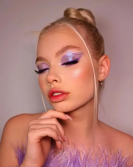Hint of Lavender - makeup look for valentine's day


